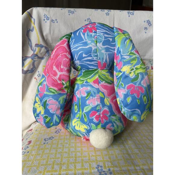 SHIPS IN 24 HRS LILLY PULITZER Plush Bunny PINK Rabbit Toy SUNS OUT New - Picture 3 of 5